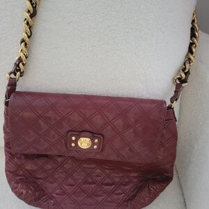 Marc Jacobs Burgundy Quilted Leather Shoulder Bag With Gold Chain